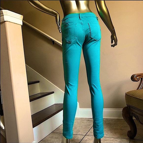 VIGOSS Woman’s 26 Super Skinny The Jagger Premium Bright Colored Denim - Picture 4 of 11